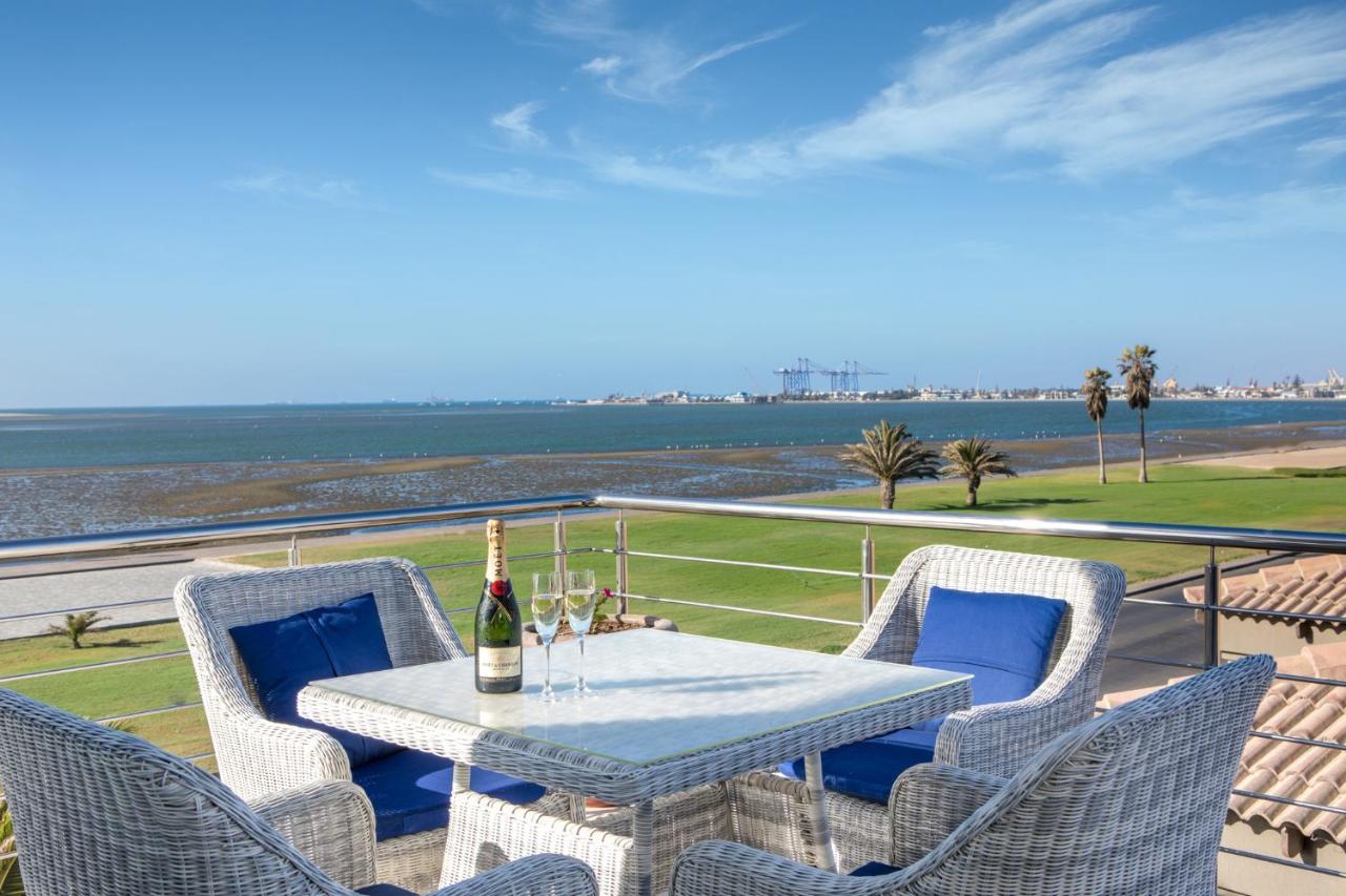 Flamingo Villas Boutique Hotel Walvis Bay Exterior foto